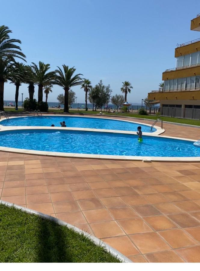 רוזס Holiday Con Vistas A Playa Y Con Piscina מראה חיצוני תמונה